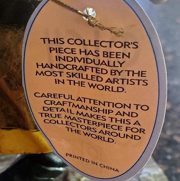 The 2 Firefighter Figurine By The Rich Collection - Picture 7 of 7